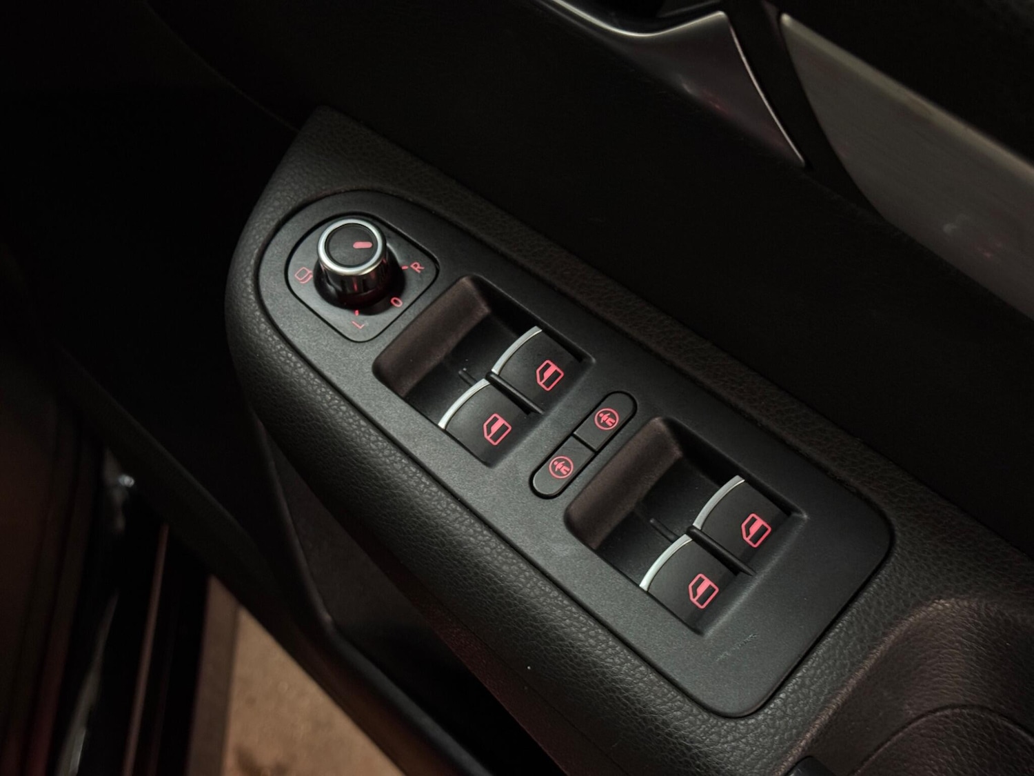 Used Volkswagen Sharan for sale - 77109836: Photo 42