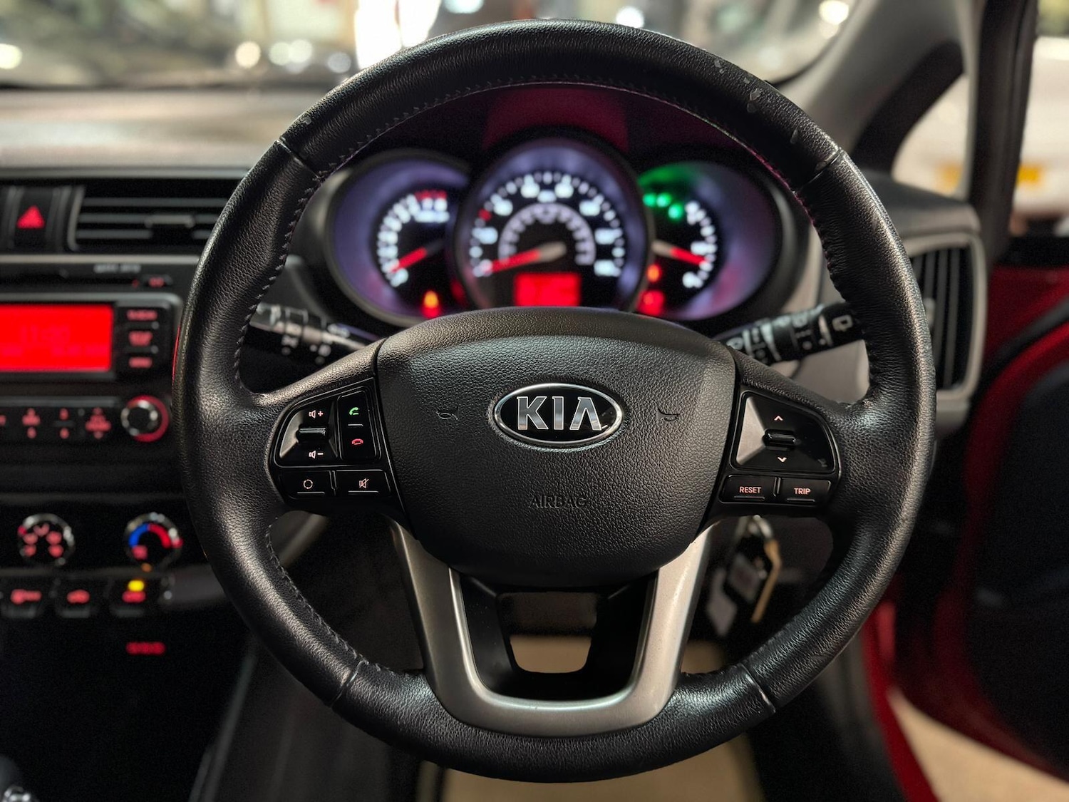 Used Kia Rio 2013 for sale - 76689693: Photo 30