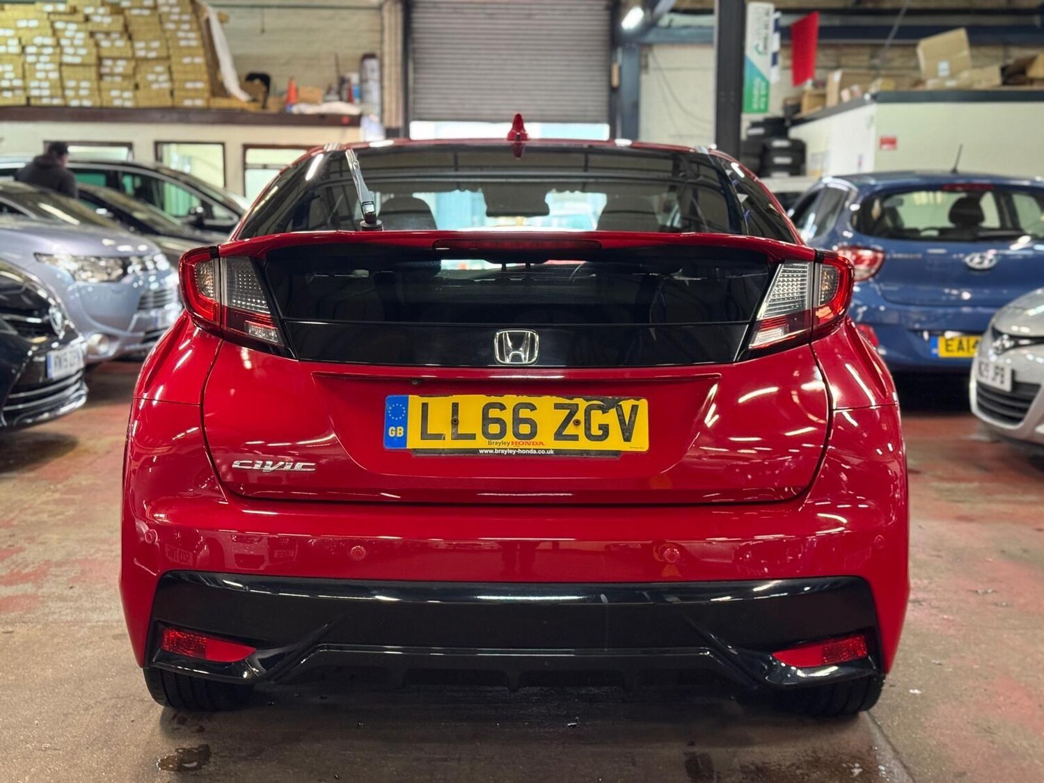 Used Honda Civic 2016 for sale - 76399026: Photo 5