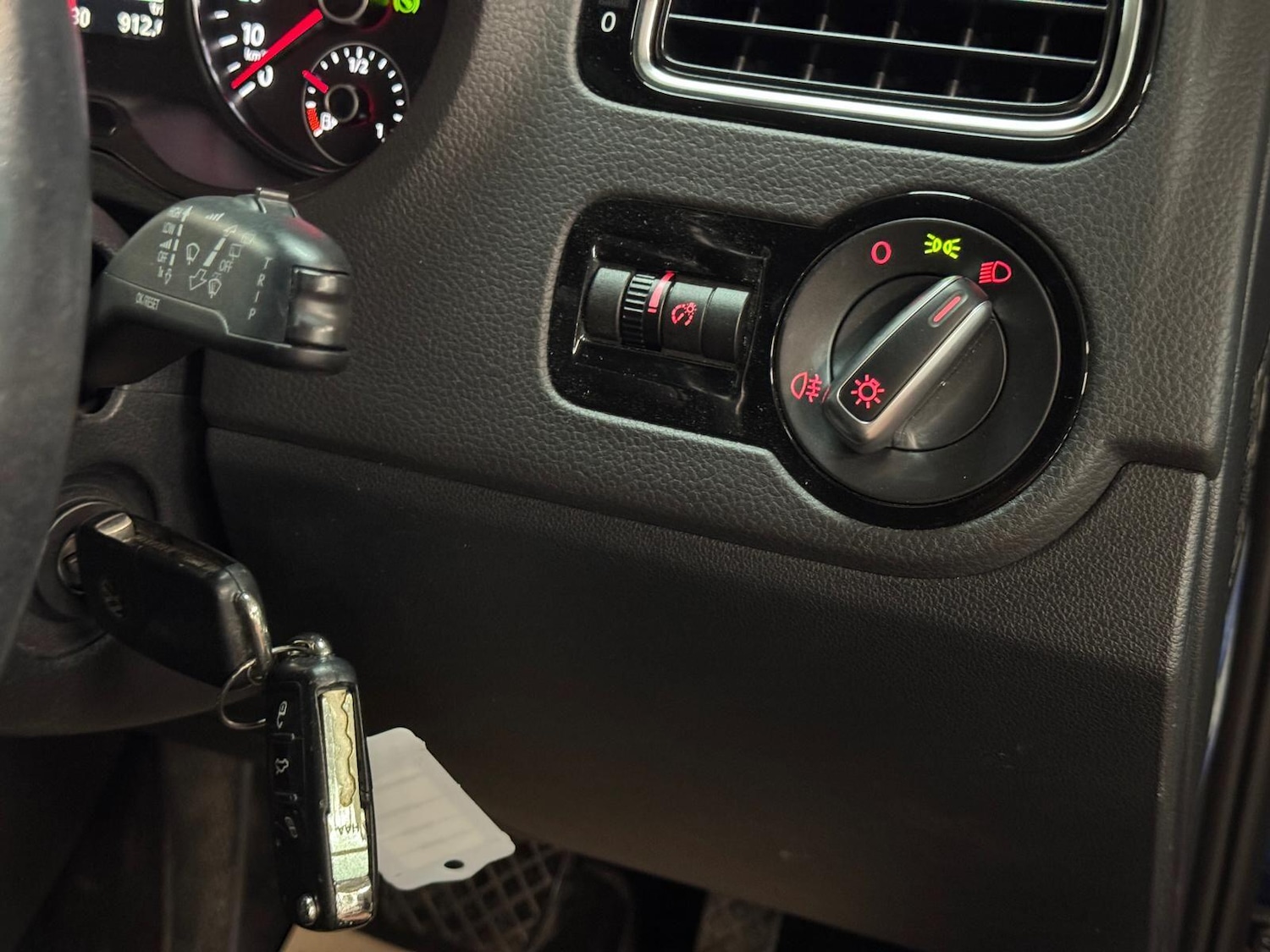 Used Volkswagen Polo for sale - 76781695: Photo 35