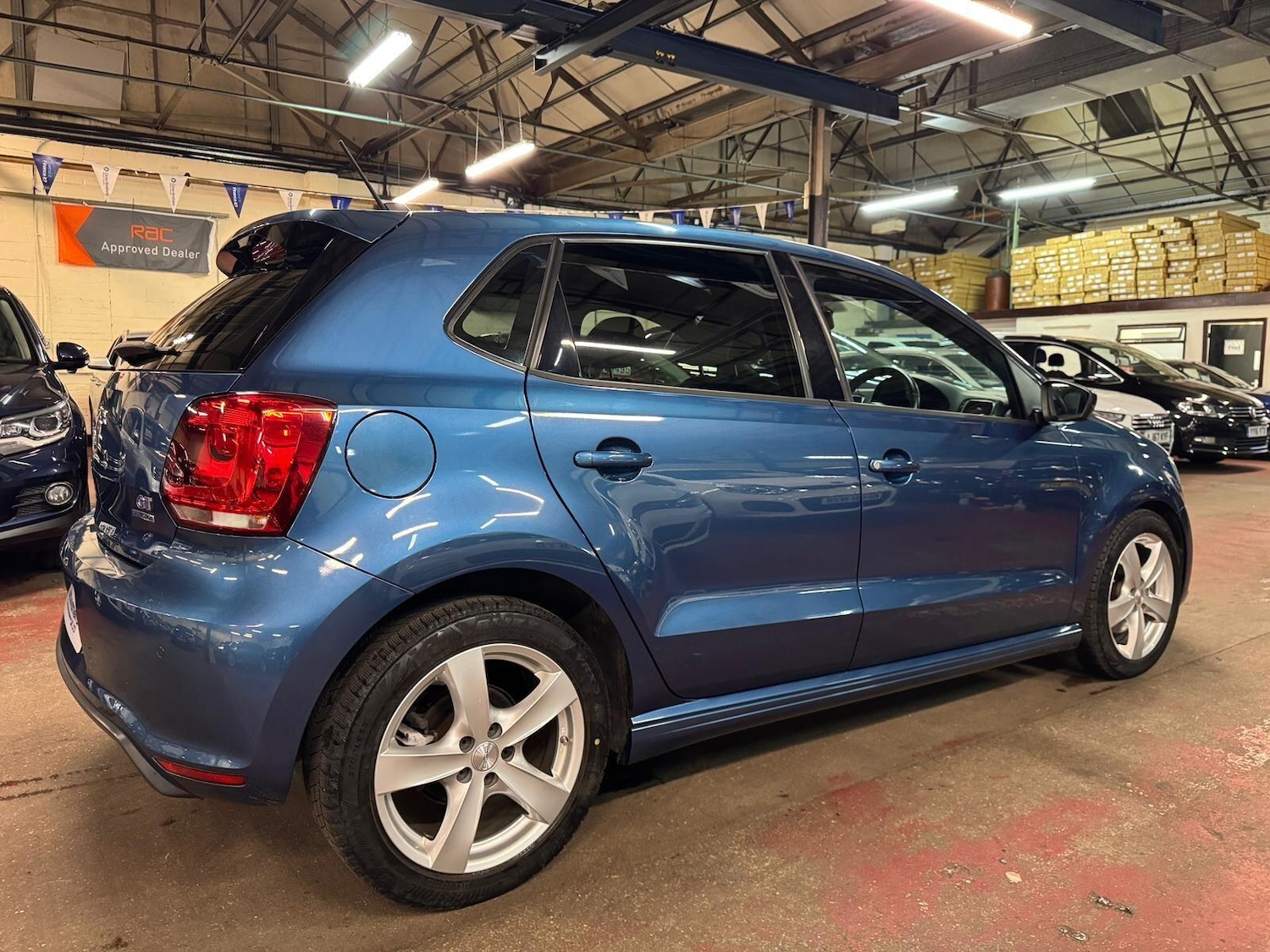 Used Volkswagen Polo for sale - 76781695: Photo 4