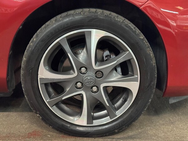 Used Toyota Yaris 2013 for sale - 76201242: Photo 18