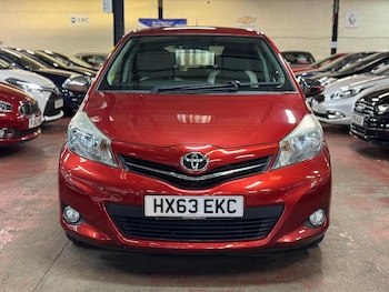 Used Toyota Yaris 2013 for sale - 76201242: Photo 2