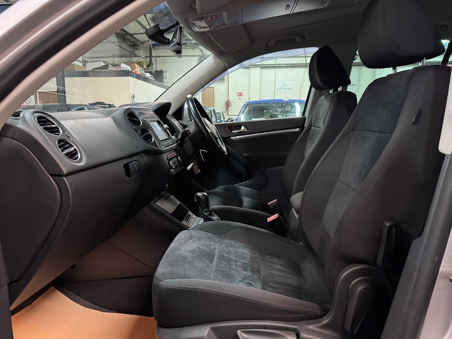 Used Volkswagen Tiguan for sale - 76425198: Photo 22