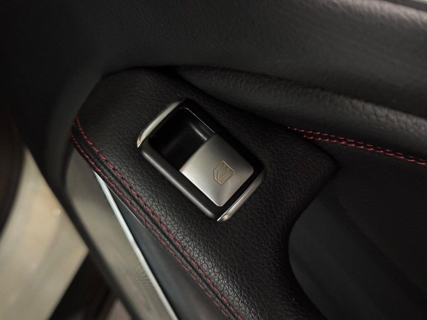 Used Mercedes-Benz GLA for sale - 77074967: Photo 33