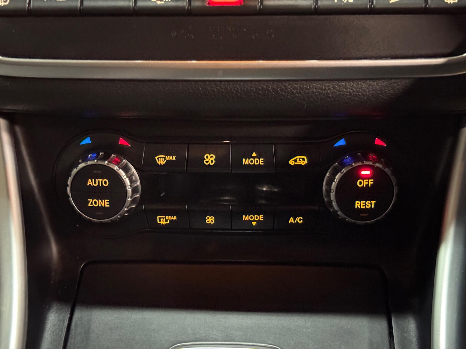 Used Mercedes-Benz GLA for sale - 77074967: Photo 46