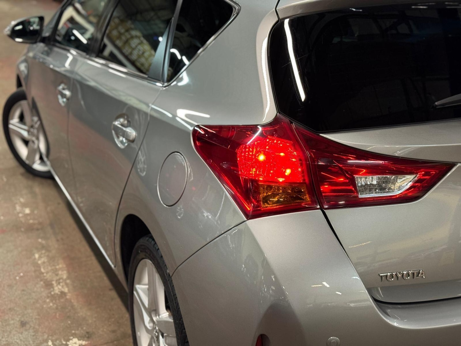Used Toyota Auris 2013 for sale - 76898980: Photo 14