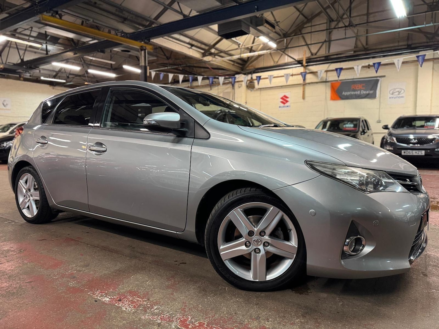 Used Toyota Auris 2013 for sale - 76898980: Photo 17