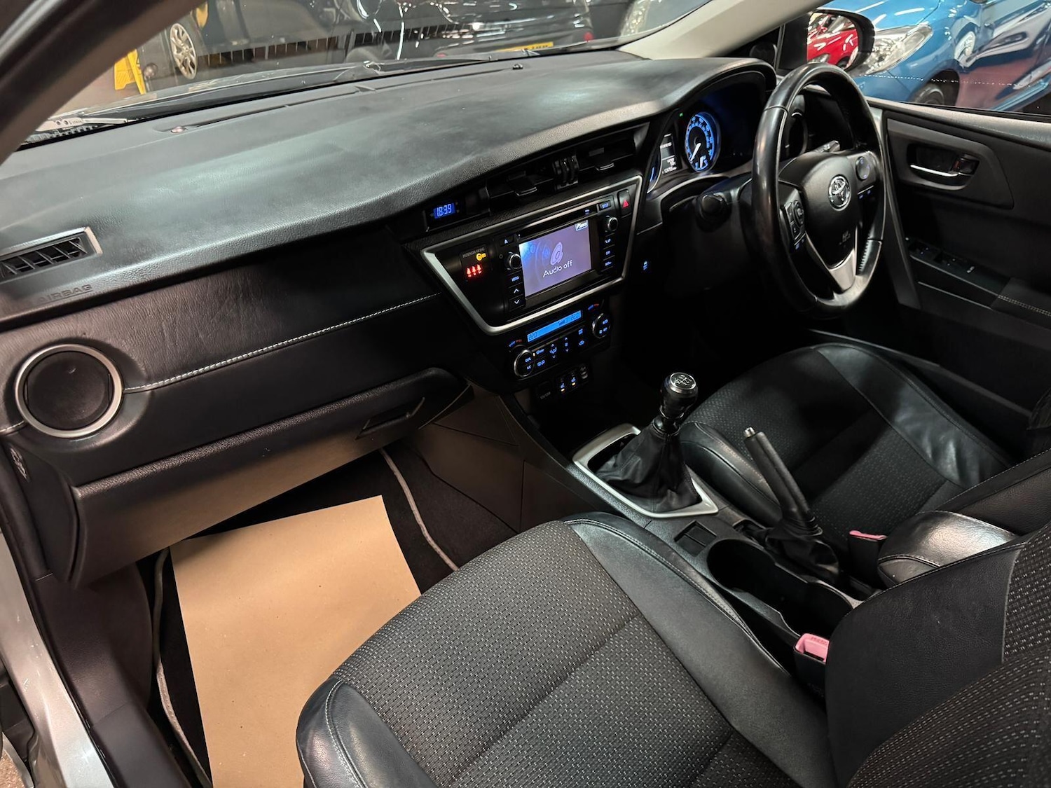 Used Toyota Auris 2013 for sale - 76898980: Photo 22