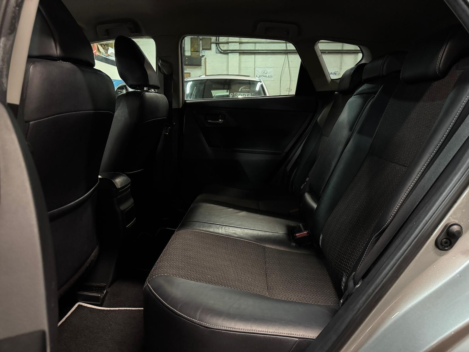 Used Toyota Auris 2013 for sale - 76898980: Photo 27