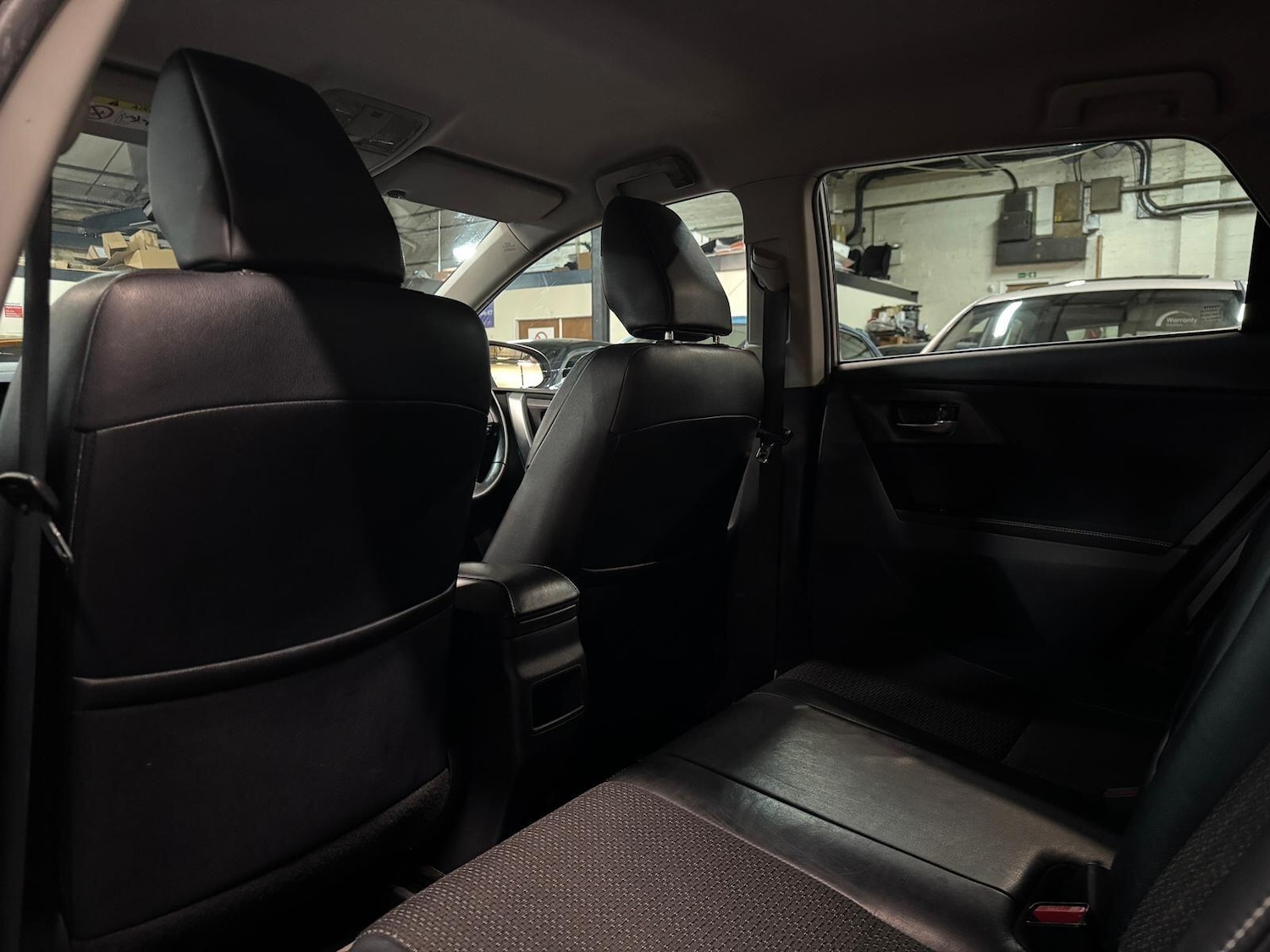 Used Toyota Auris 2013 for sale - 76898980: Photo 29