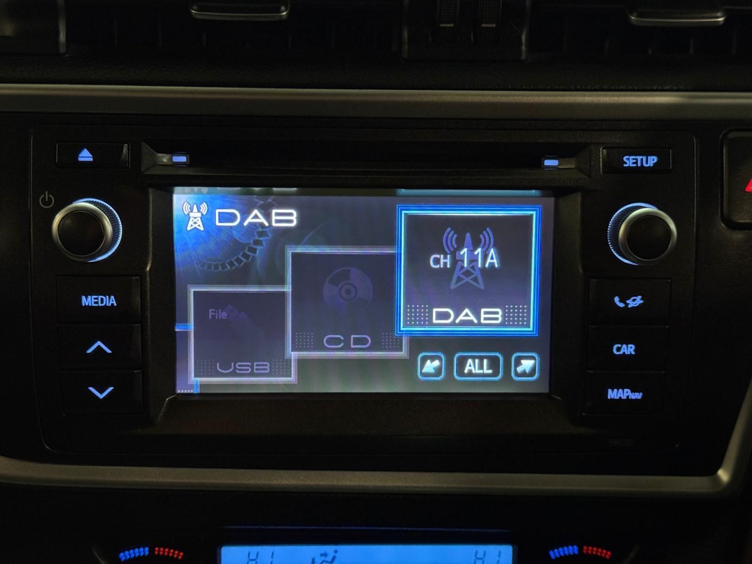 Used Toyota Auris 2013 for sale - 76898980: Photo 40