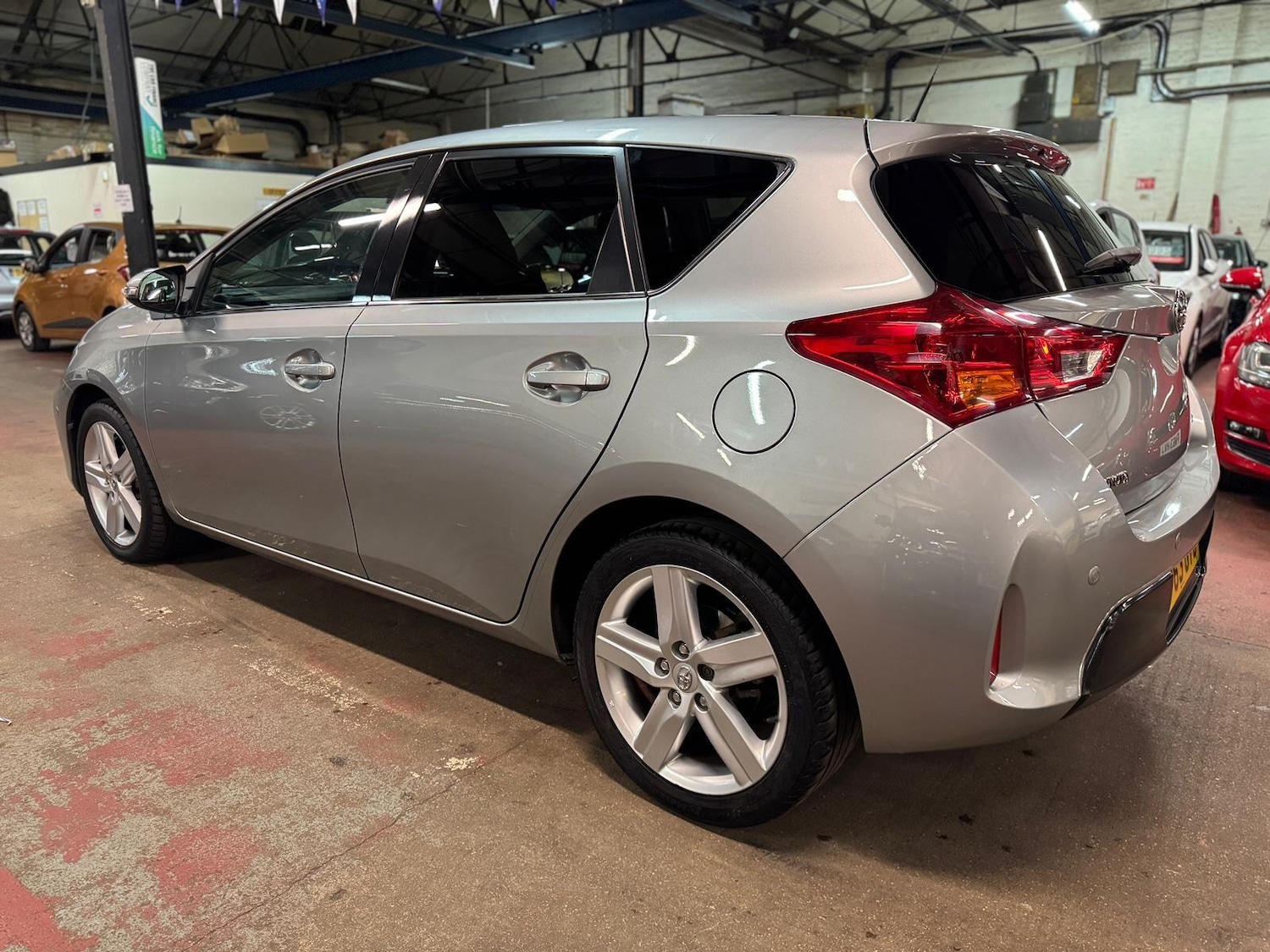 Used Toyota Auris 2013 for sale - 76898980: Photo 6