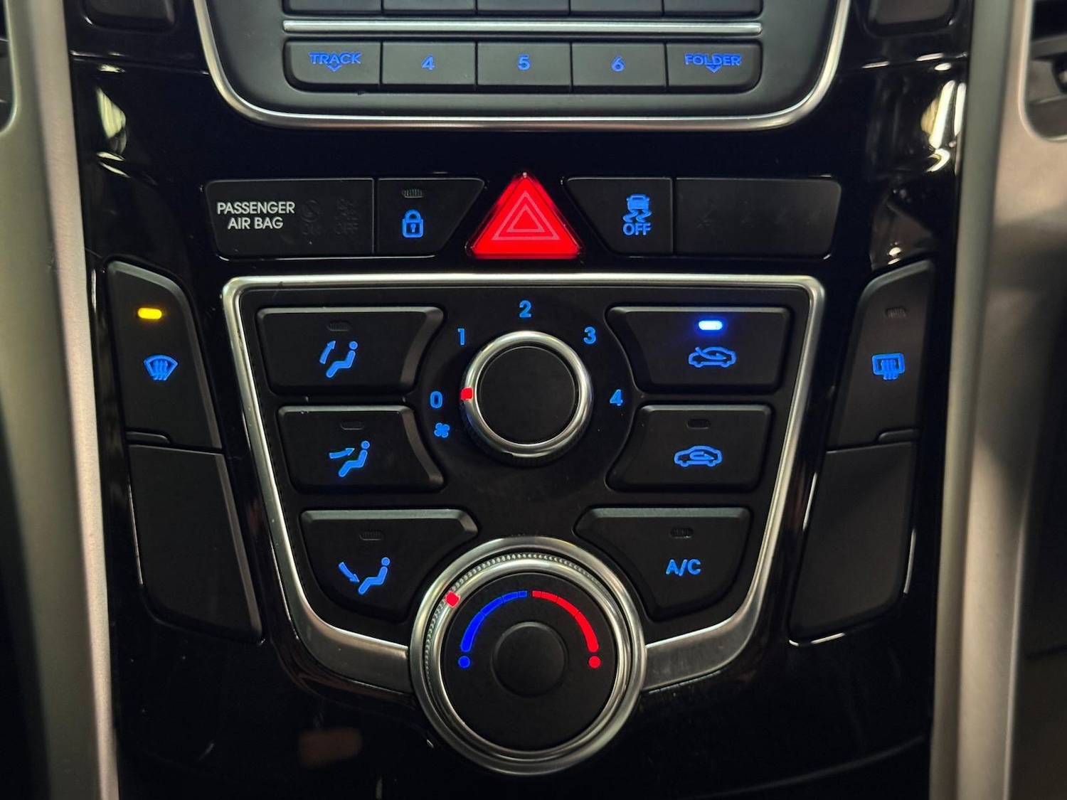 Used Hyundai i30 2013 for sale - 78115476: Photo 33