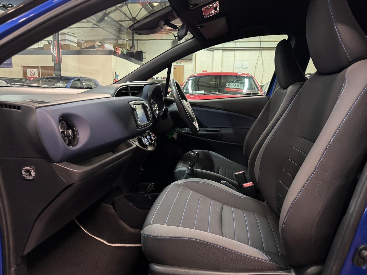 Used Toyota Yaris 2018 for sale - 77683064: Photo 21