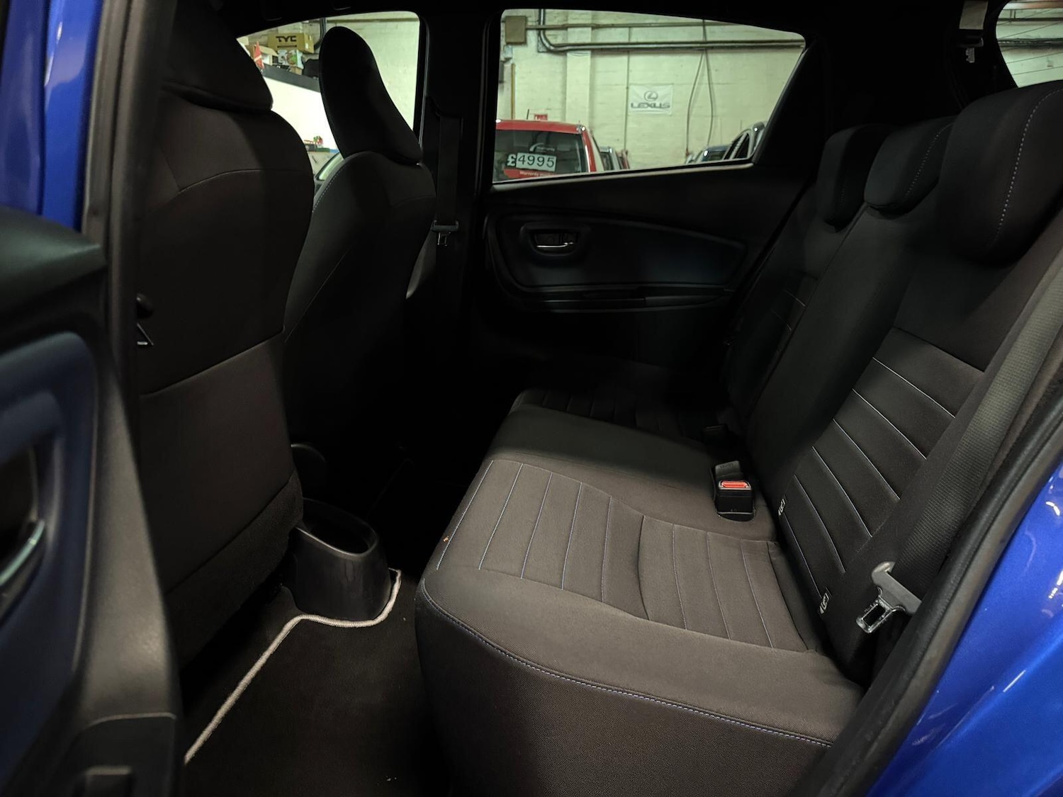 Used Toyota Yaris 2018 for sale - 77683064: Photo 27