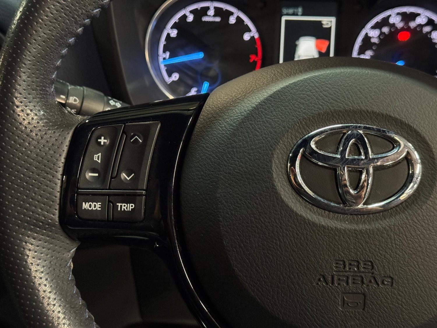 Used Toyota Yaris 2018 for sale - 77683064: Photo 35