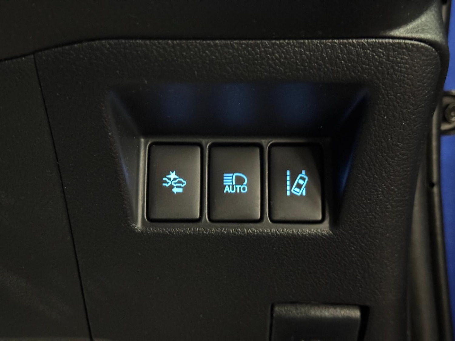 Used Toyota Yaris 2018 for sale - 77683064: Photo 39