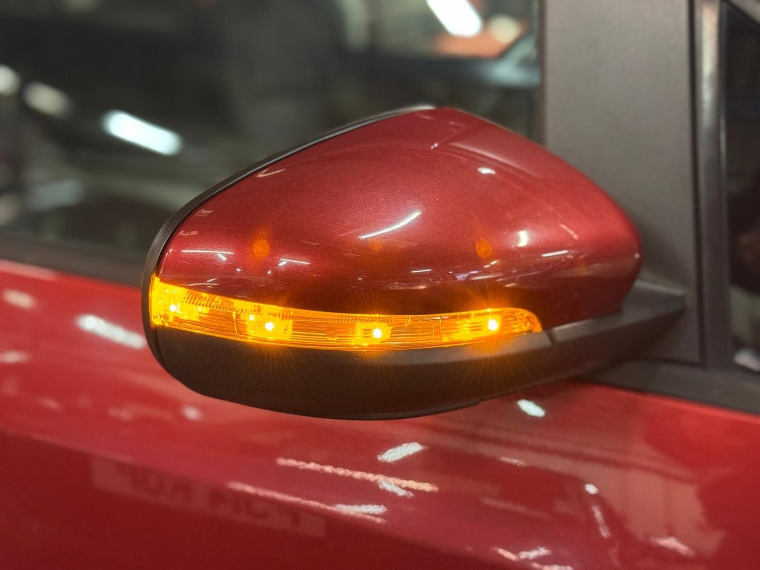 Used Volkswagen Touran for sale - 77926117: Photo 16