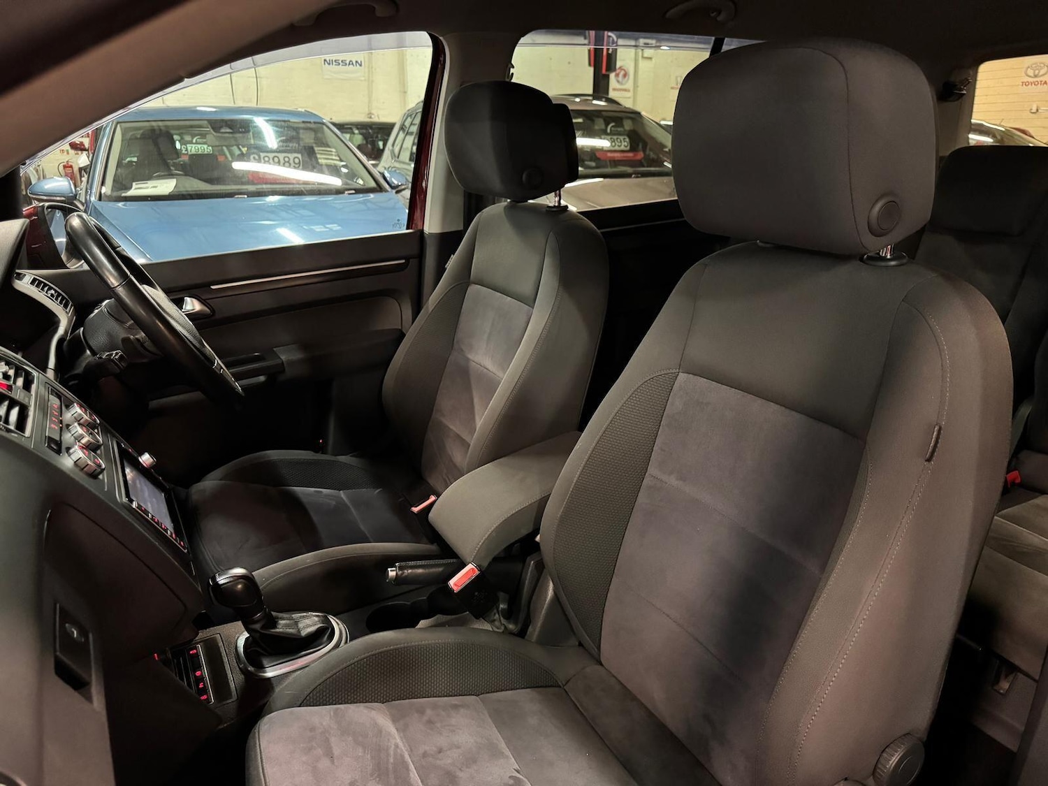 Used Volkswagen Touran for sale - 77926117: Photo 22