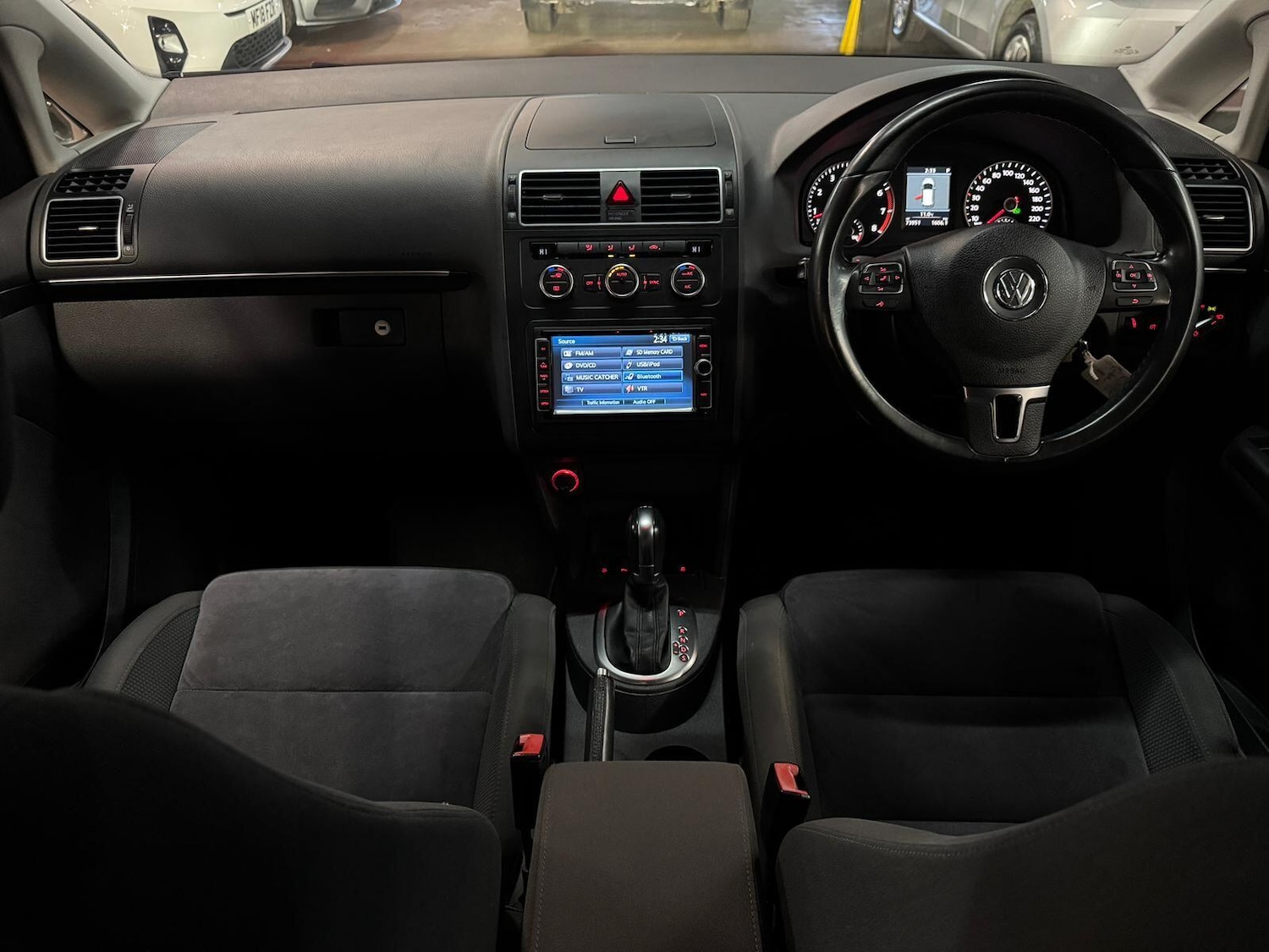 Used Volkswagen Touran for sale - 77926117: Photo 32