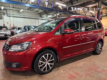 Used Volkswagen Touran 2013 for sale - 77926117: Photo