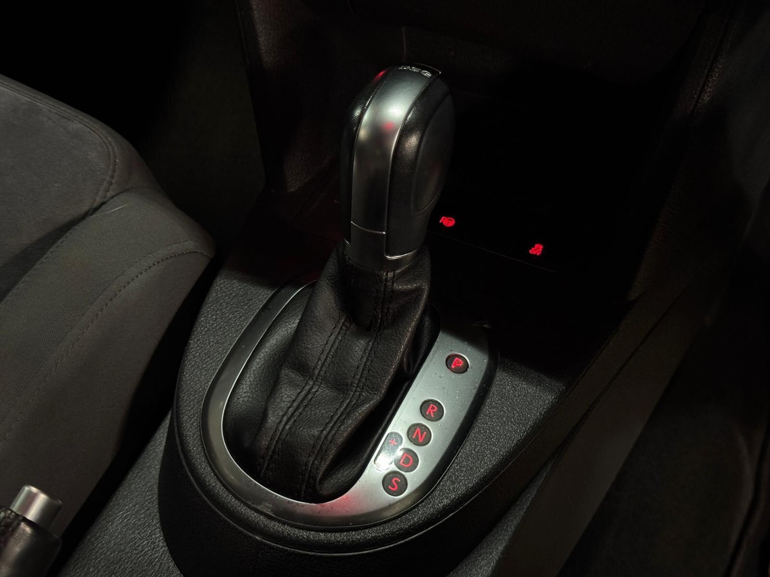 Used Volkswagen Touran for sale - 77926117: Photo 42