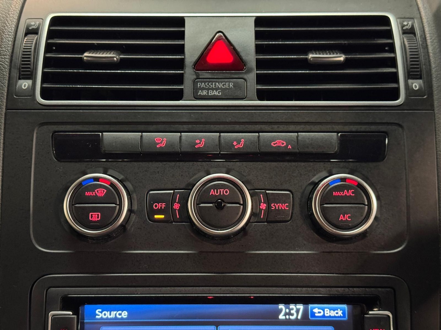 Used Volkswagen Touran for sale - 77926117: Photo 45