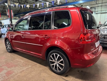 Used Volkswagen Touran 2013 for sale - 77926117: Photo