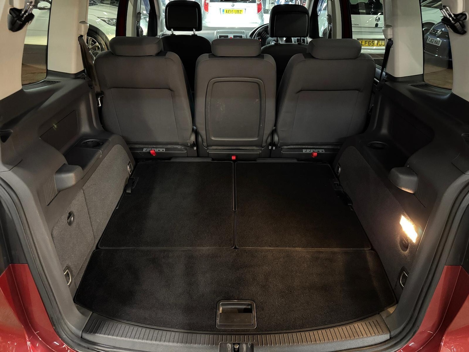 Used Volkswagen Touran for sale - 77926117: Photo 52