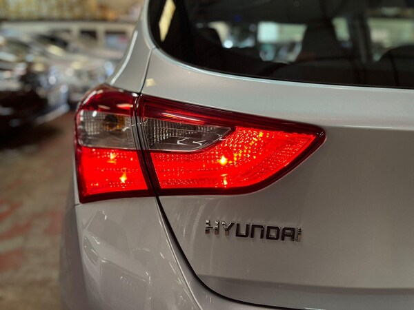 Used Hyundai i30 2014 for sale - 76013656: Photo 10