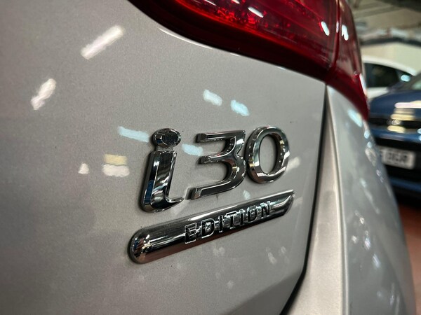 Used Hyundai i30 2014 for sale - 76013656: Photo 11