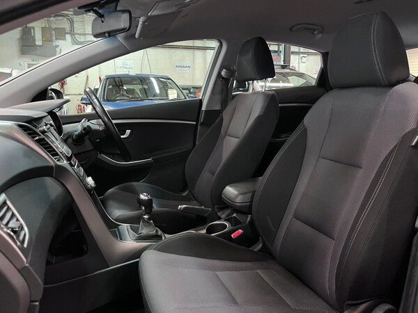 Used Hyundai i30 2014 for sale - 76013656: Photo 19
