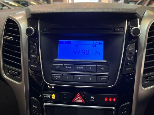 Used Hyundai i30 2014 for sale - 76013656: Photo 33