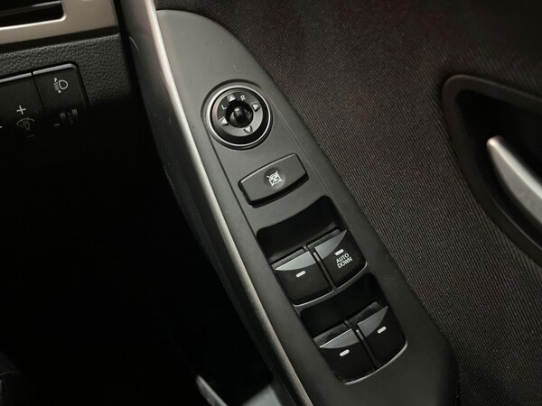 Used Hyundai i30 2014 for sale - 76013656: Photo 37