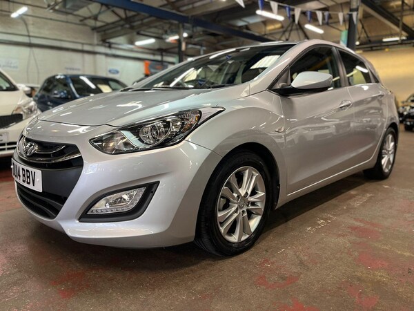 Used Hyundai i30 2014 for sale - 76013656: Photo 3