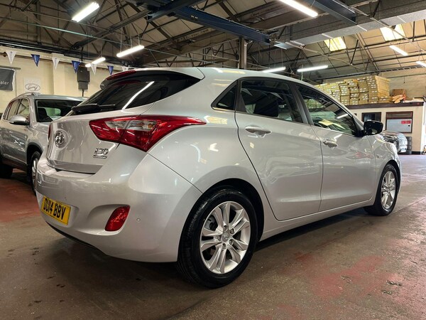 Used Hyundai i30 2014 for sale - 76013656: Photo 6