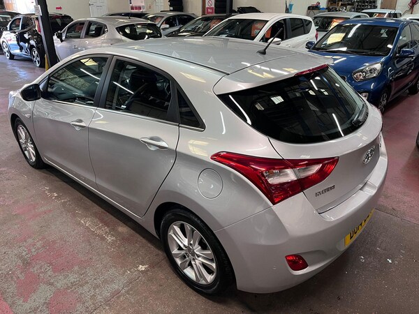 Used Hyundai i30 2014 for sale - 76013656: Photo 8