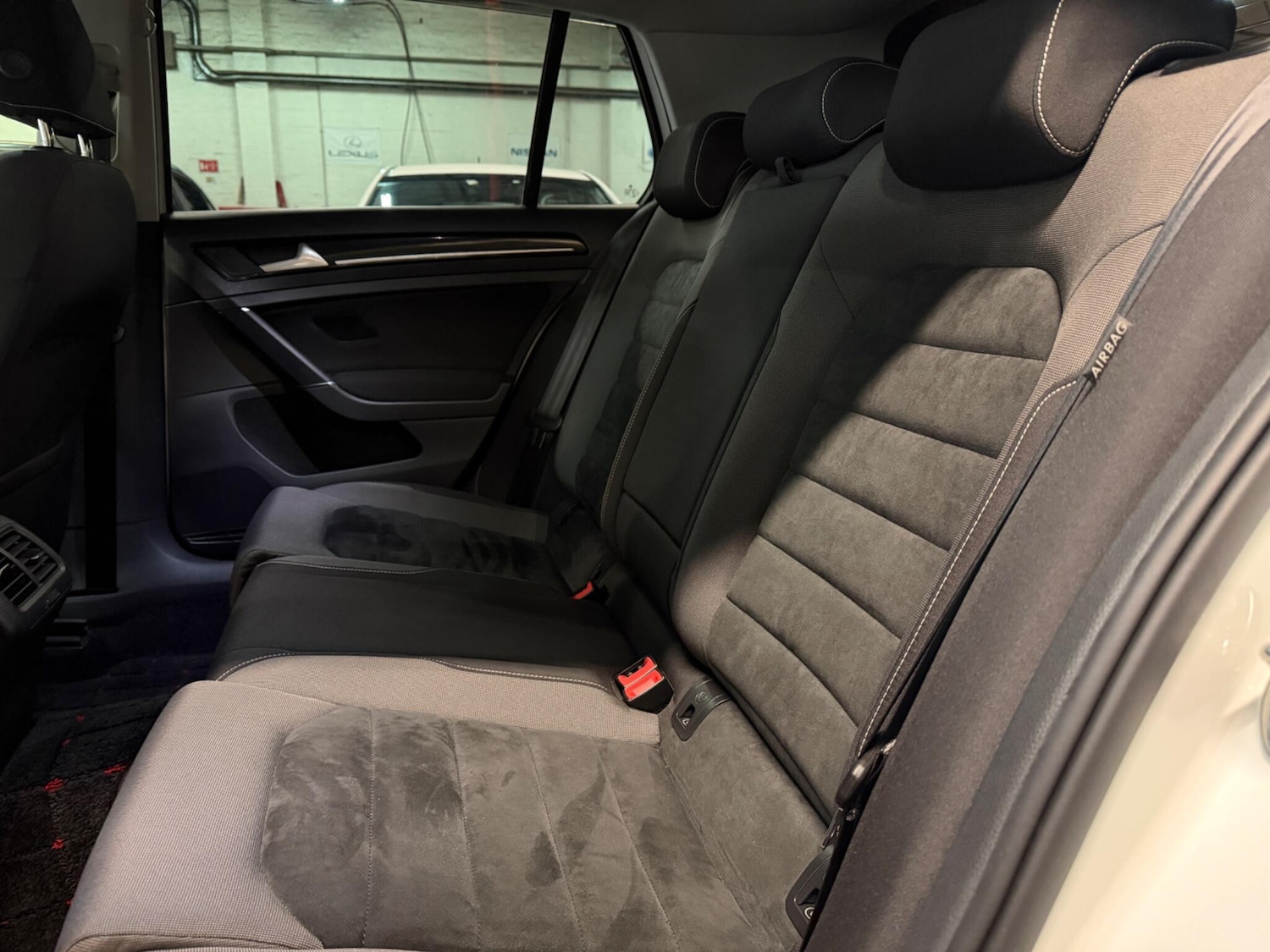 Used Volkswagen Golf for sale - 77440603: Photo 28