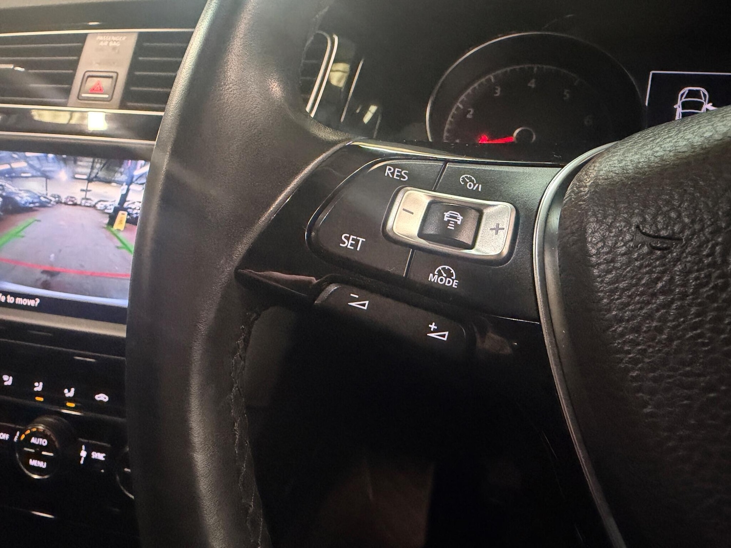 Used Volkswagen Golf for sale - 77440603: Photo 40