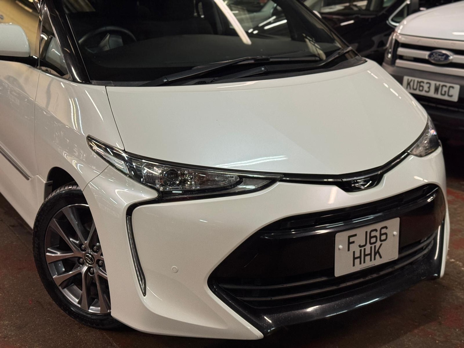 Used Toyota Estima 2025 for sale - 77191333: Photo 10