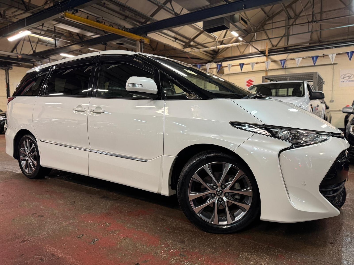 Used Toyota Estima 2025 for sale - 77191333: Photo 8