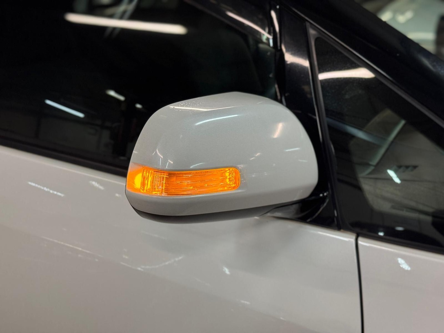 Used Toyota Estima 2025 for sale - 77191333: Photo 9