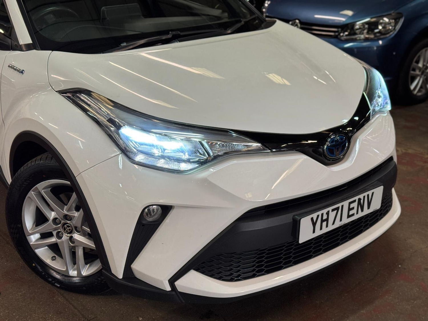 Used Toyota C-HR 2021 for sale - 76167035: Photo 11