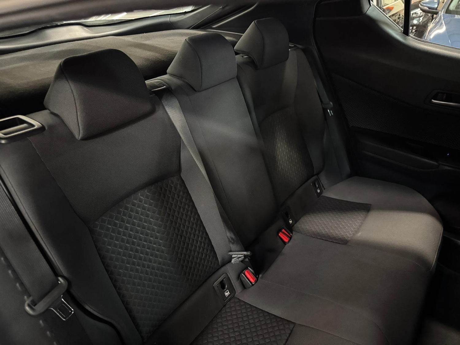 Used Toyota C-HR 2021 for sale - 76167035: Photo 26