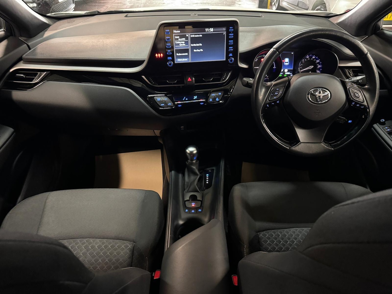 Used Toyota C-HR 2021 for sale - 76167035: Photo 33