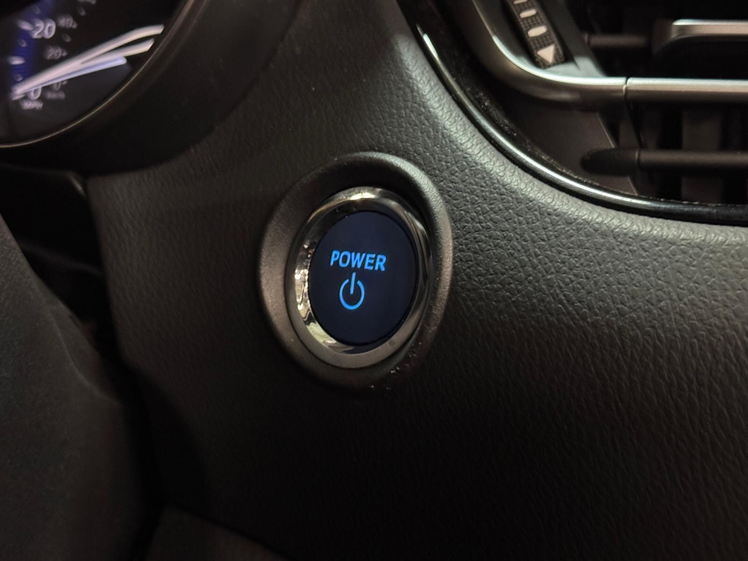 Used Toyota C-HR 2021 for sale - 76167035: Photo 39