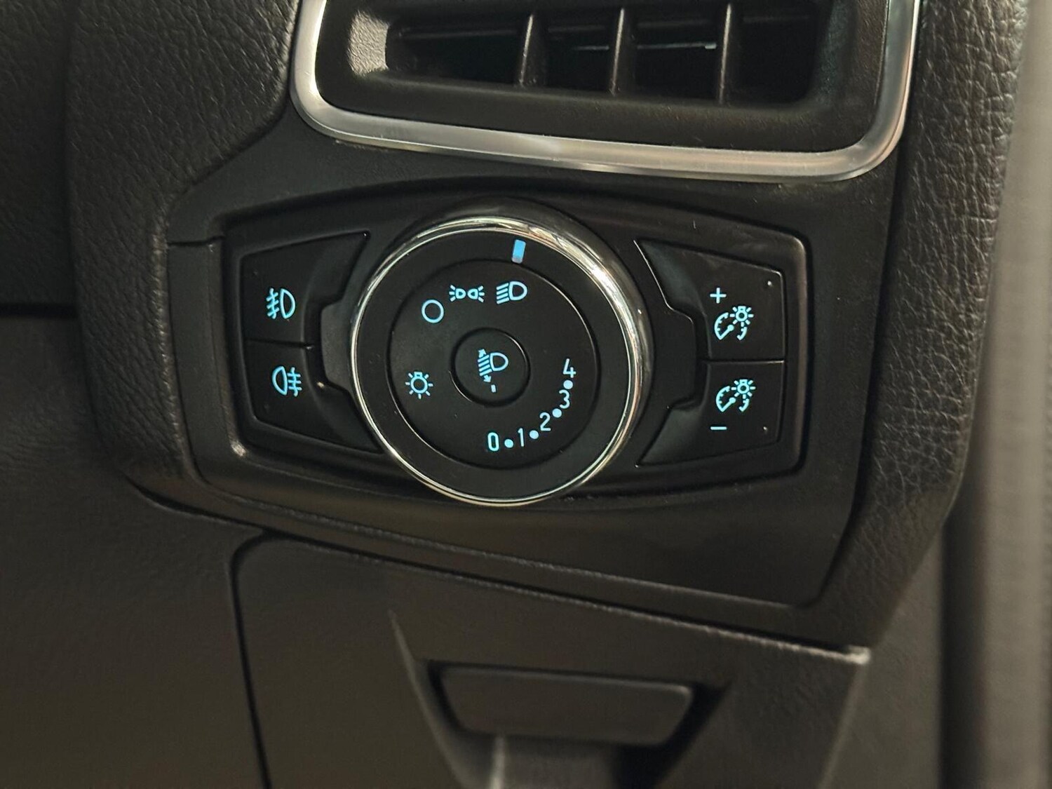 Used Ford Focus 2013 for sale - 77573910: Photo 35