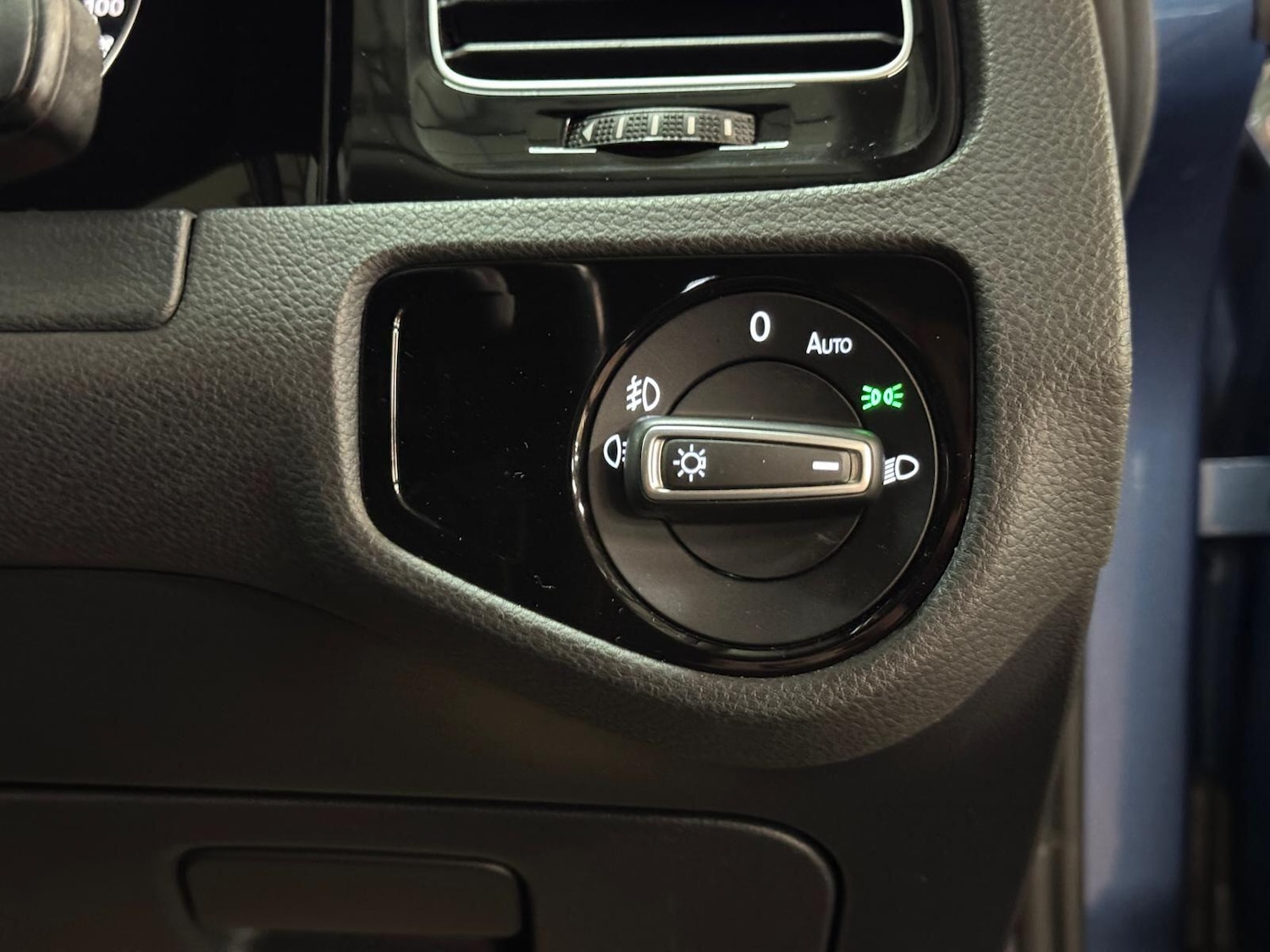 Used Volkswagen Golf for sale - 76781048: Photo 40