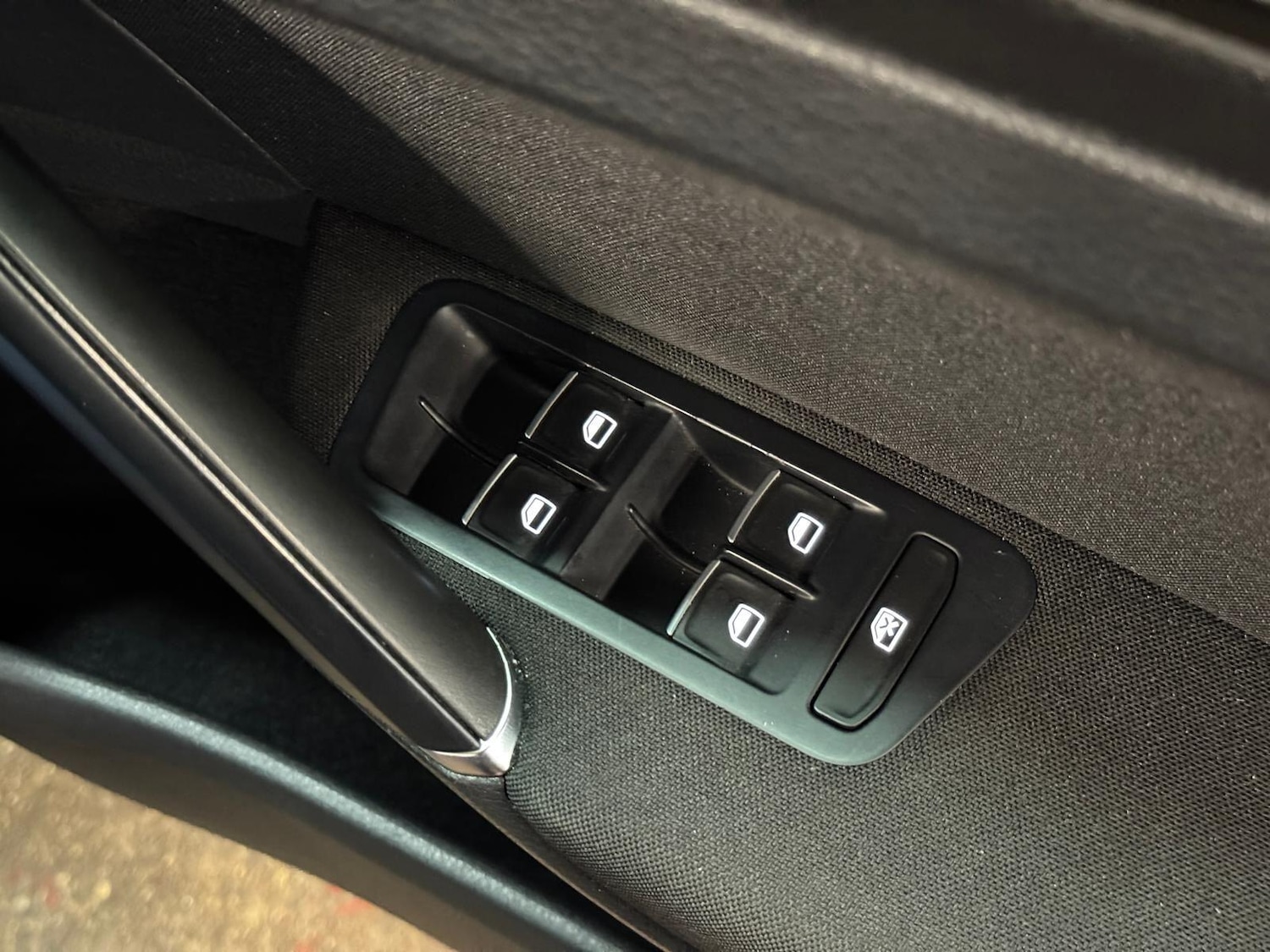 Used Volkswagen Golf for sale - 76781048: Photo 42